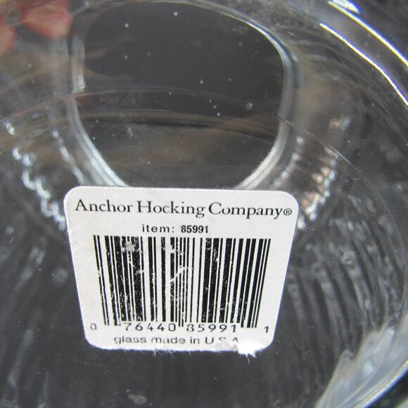 Anchor Hocking Glass Storage Container Ribbed Design 1.6 qt w/Snap Tight Lid - Picture 6 of 7